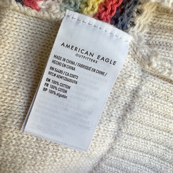 American Eagle | Crocheted Floral Vest size S - Picture 9 of 11